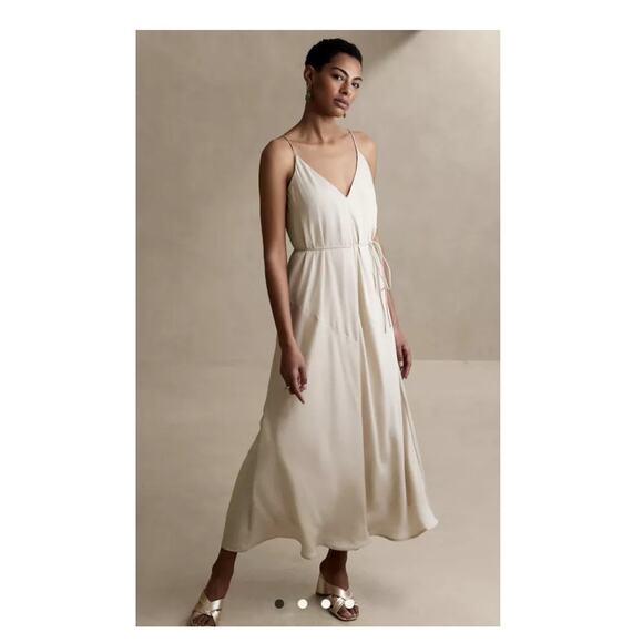 Banana Republic Dresses & Skirts - Banana Republic Oyster Pearl Asymmetrical Quiet Luxury Maxi Dress S Petite